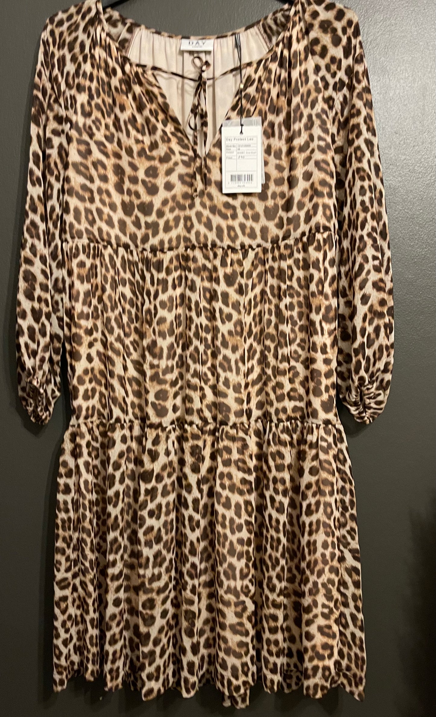 Klänning Brun och beige leopardmönstrad med volanger - DAY