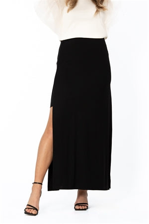 Kjol Demi skirt black lång kjol med hög slits S - Capri Collection